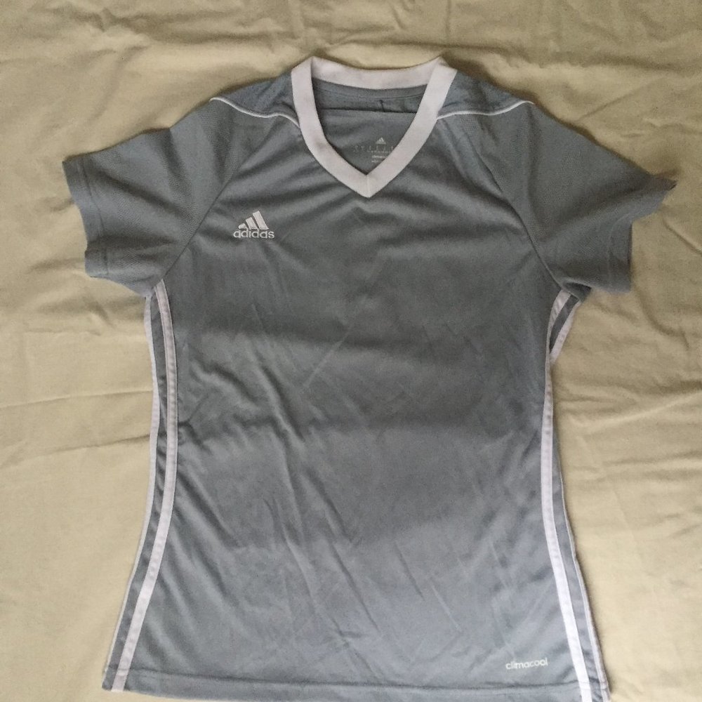 Adidas women's short sleeved sport shirt